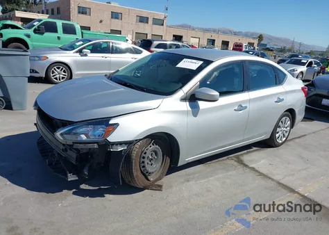 2018 Nissan Sentra S z USA, uszkodzony, nr VIN 3N1AB7AP4JY313405